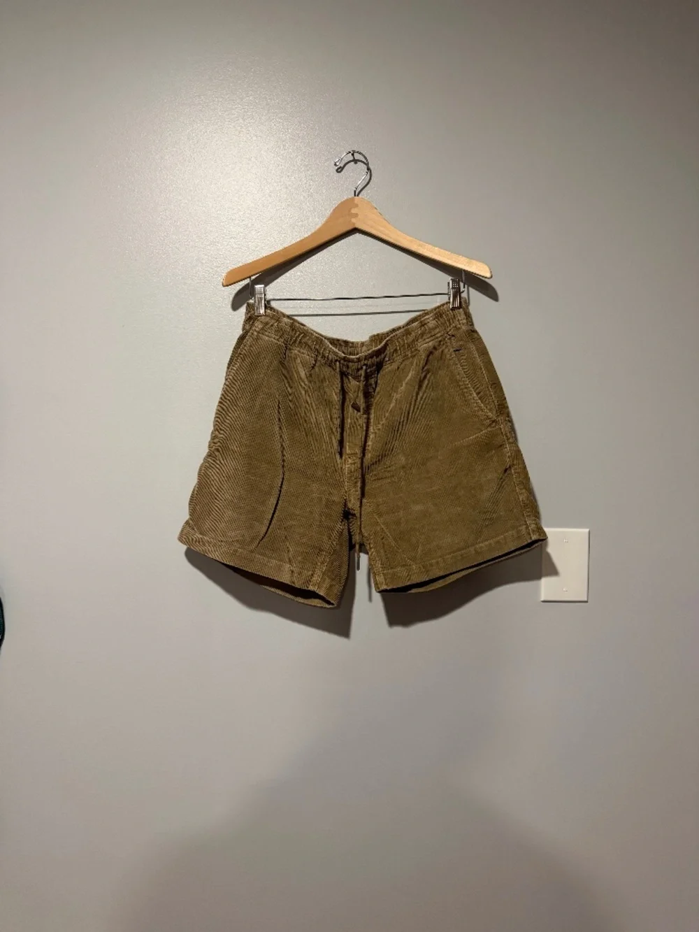 Faherty Essential Cord Short